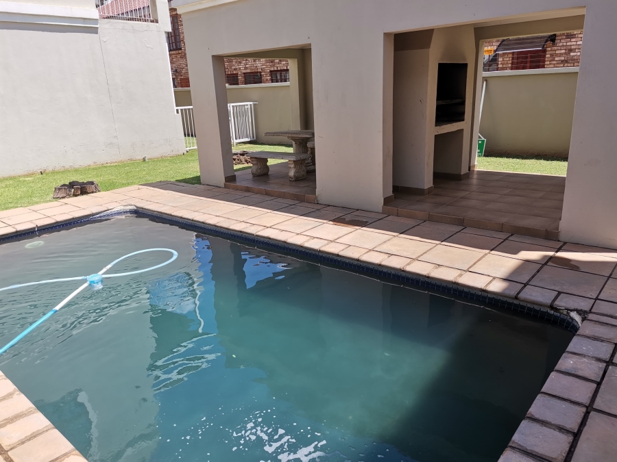 1 Bedroom Property for Sale in Die Bult North West